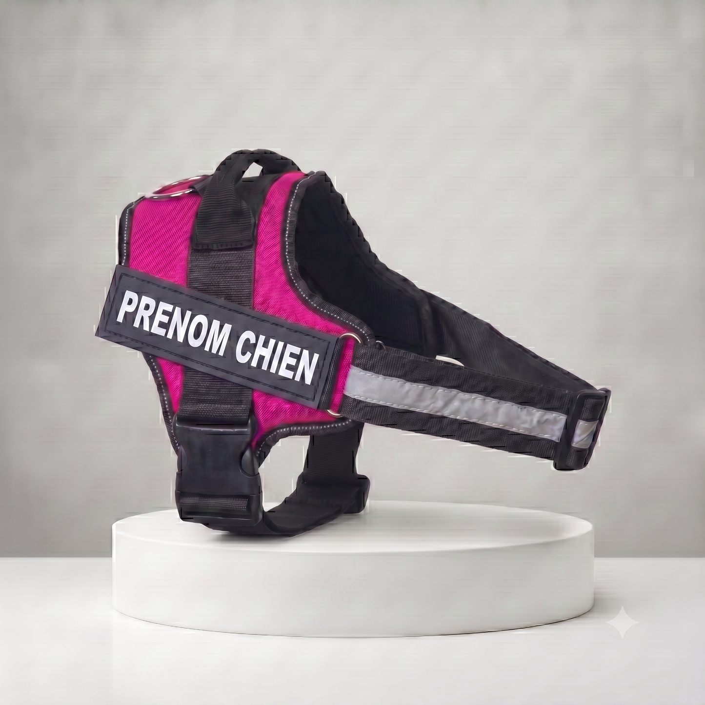Harnais chien personnalisé rose et noir avec patch prénom, bande réfléchissante et poignée de maintien, ajustable toutes tailles